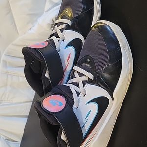 Kids Nike Basketball shoes